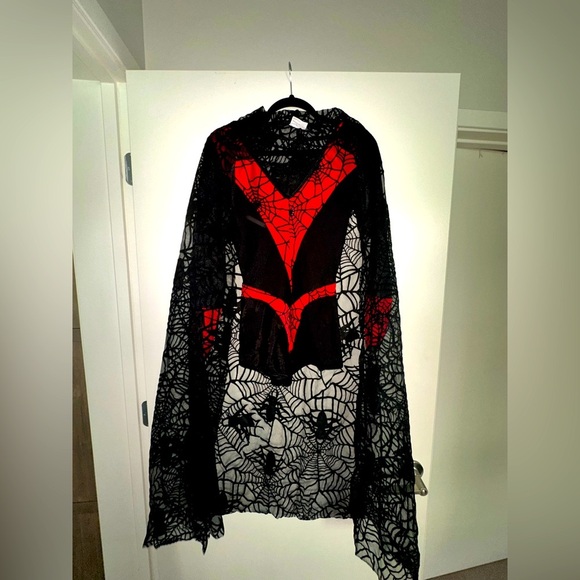 Fredrick's of Hollywood V-Neck Spiderwoman Long Sleeve Bodysuit Black/Red Medium - Picture 13 of 17